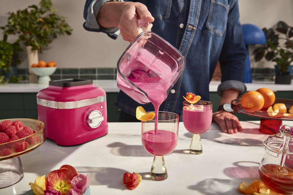 2023 Color of the Year Hibiscus K400 Blender - Image 2